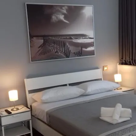 Bed and Breakfast Alta Quota Relax On The Sea 4*