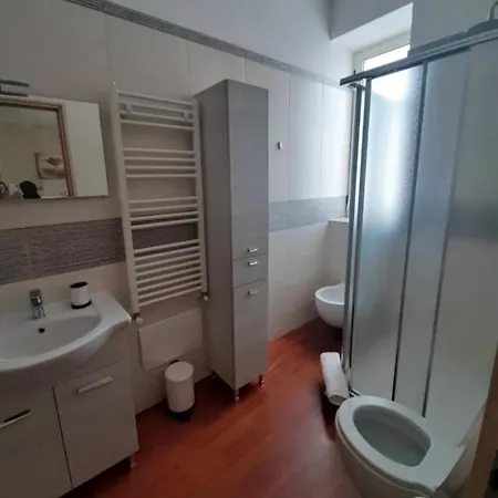Alta Quota Relax On The Sea Bed and Breakfast Σαλέρνο