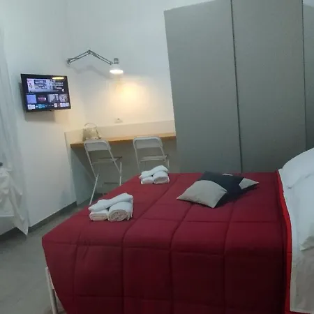 Alta Quota Relax On The Sea Bed and Breakfast Σαλέρνο